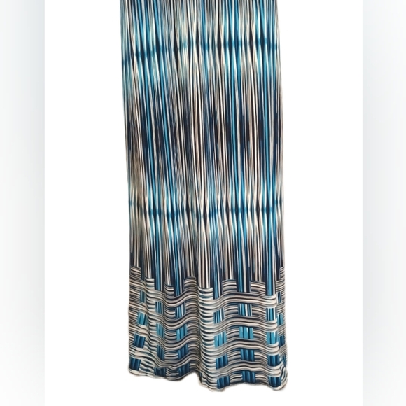 NWOT Max Studio Women's Striped Maxi Long Dress Size Medium - Picture 3 of 7